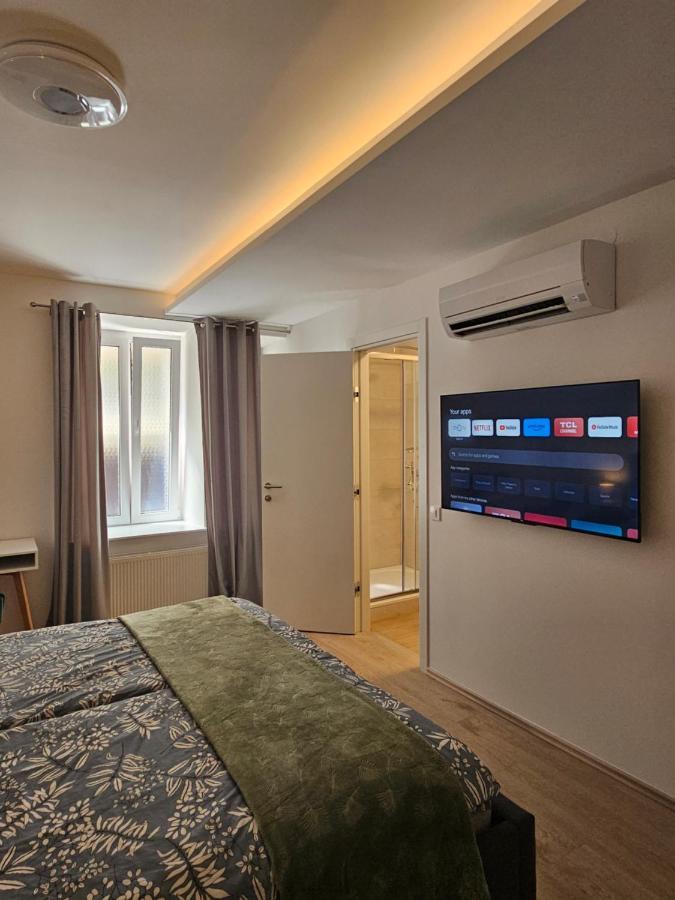 Golden Sun Apartment Zagreb Exterior photo